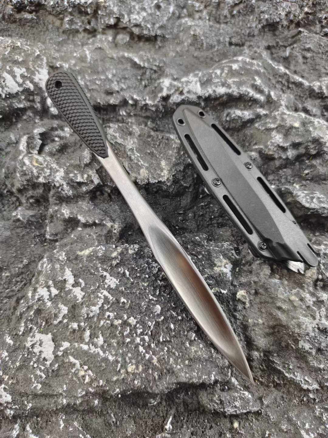 Cold Steel Karambit - Tactical Claw Knife - Tophatter Daily Deals