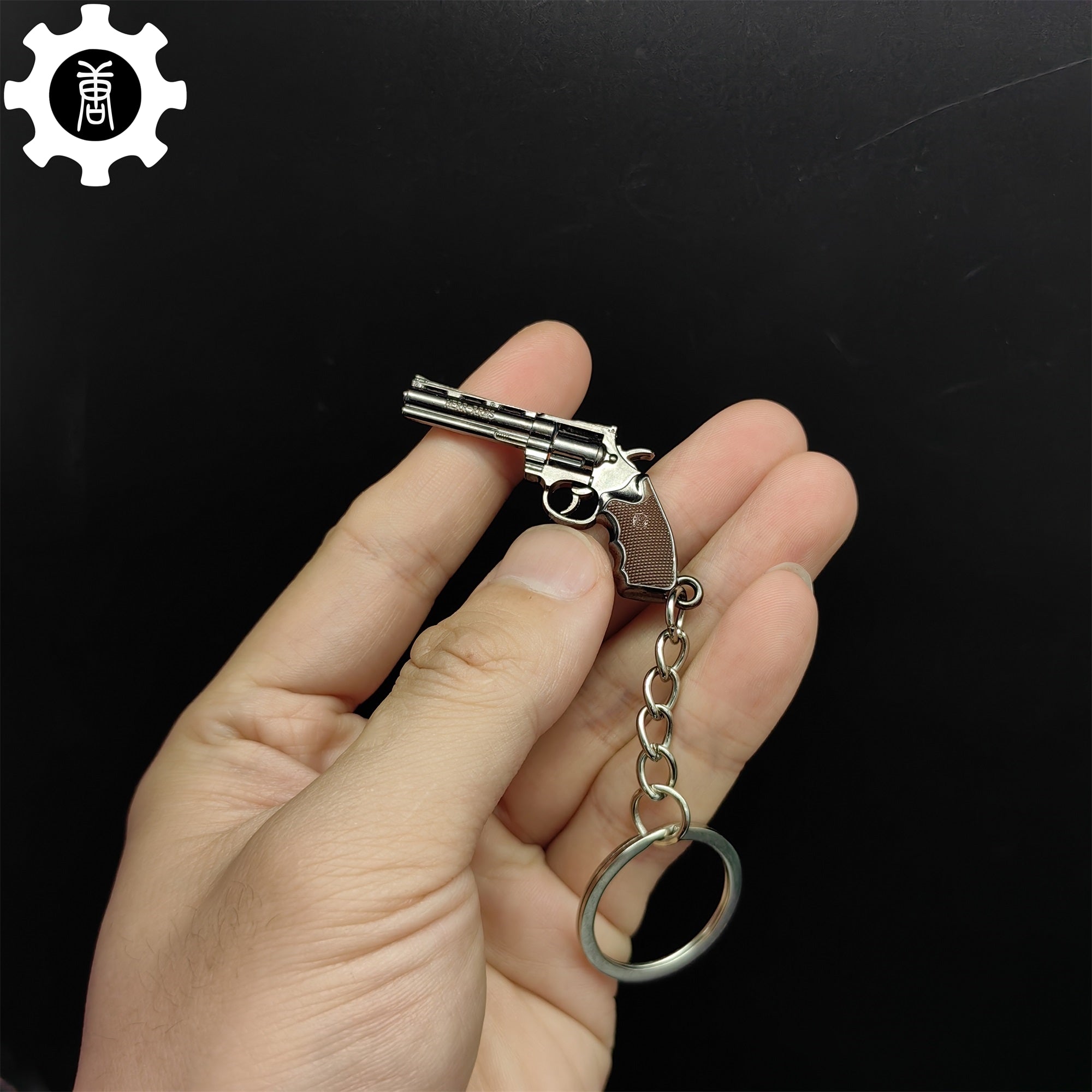 12 In 1 Metal World Famous Pistol Revolver Gun Keychain Colt .357 - Tophatter Daily Deals