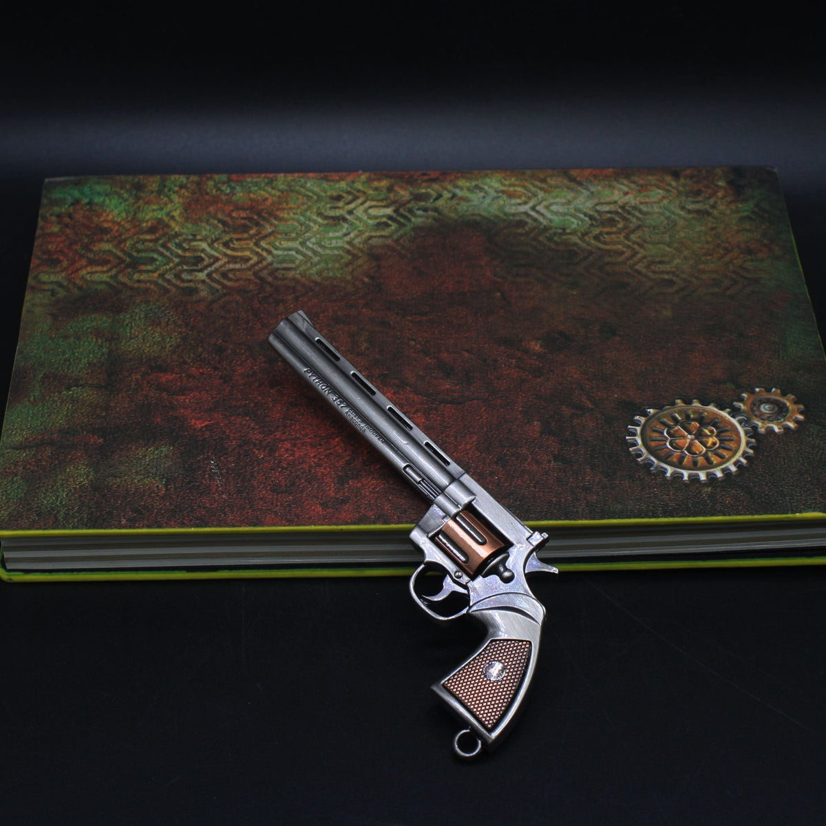 Colt 357 Miniature Metal Colt Revolver Pistol 12CM/4.7" - Tophatter Daily Deals