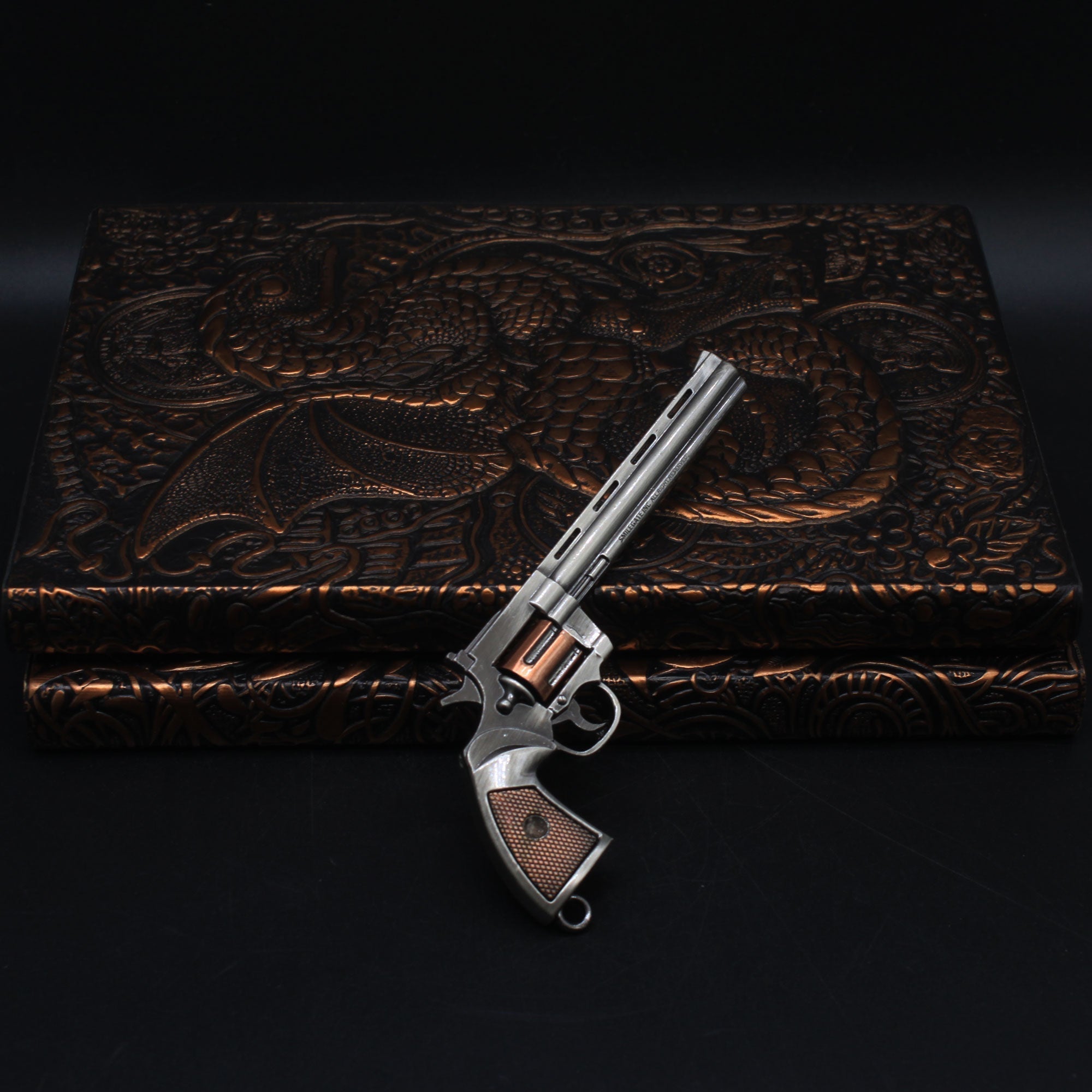 Colt 357 Miniature Metal Colt Revolver Pistol 12CM/4.7" - Tophatter Daily Deals