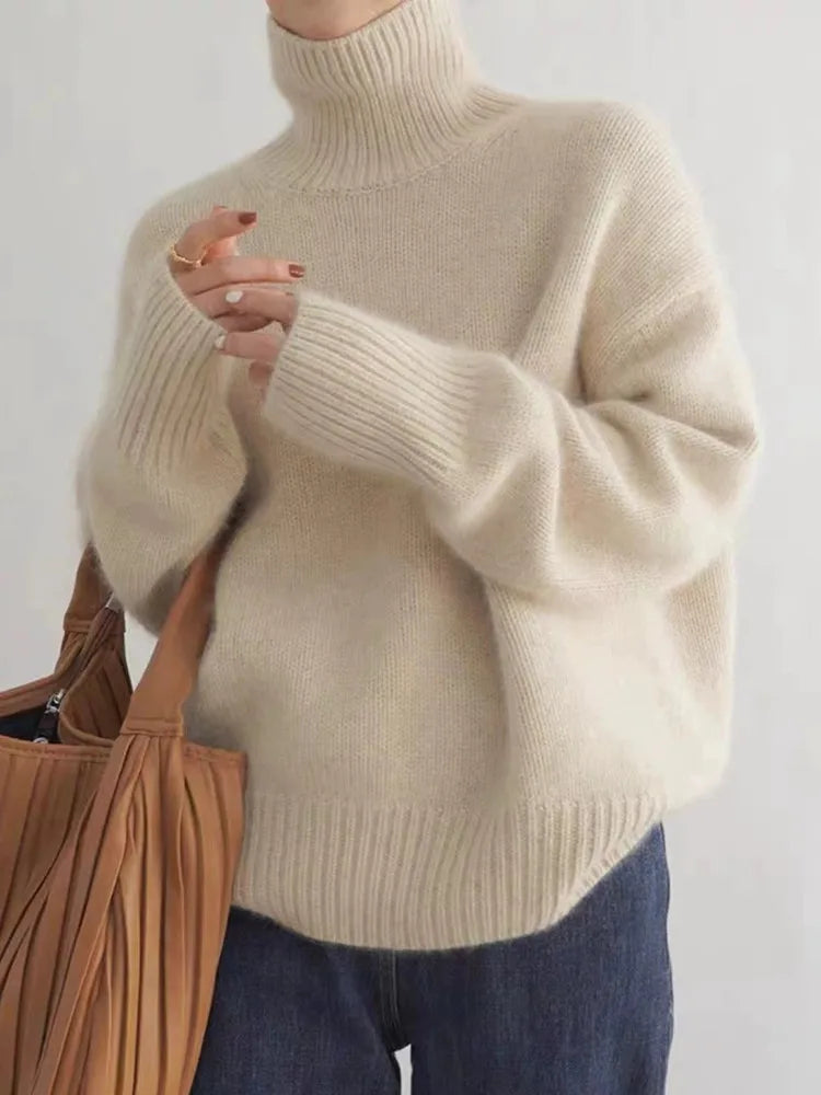 Soft Cozy Women’s Turtleneck Sweater - Oversized Knit - Tophatter Daily Deals