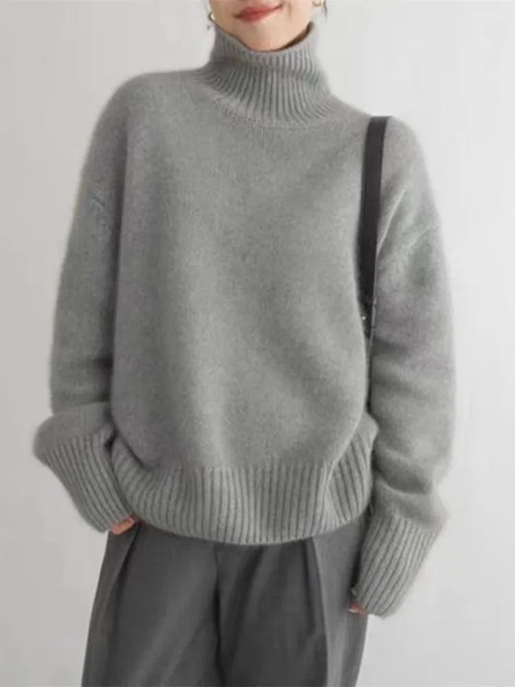 Soft Cozy Women’s Turtleneck Sweater - Oversized Knit Gray - Tophatter Daily Deals