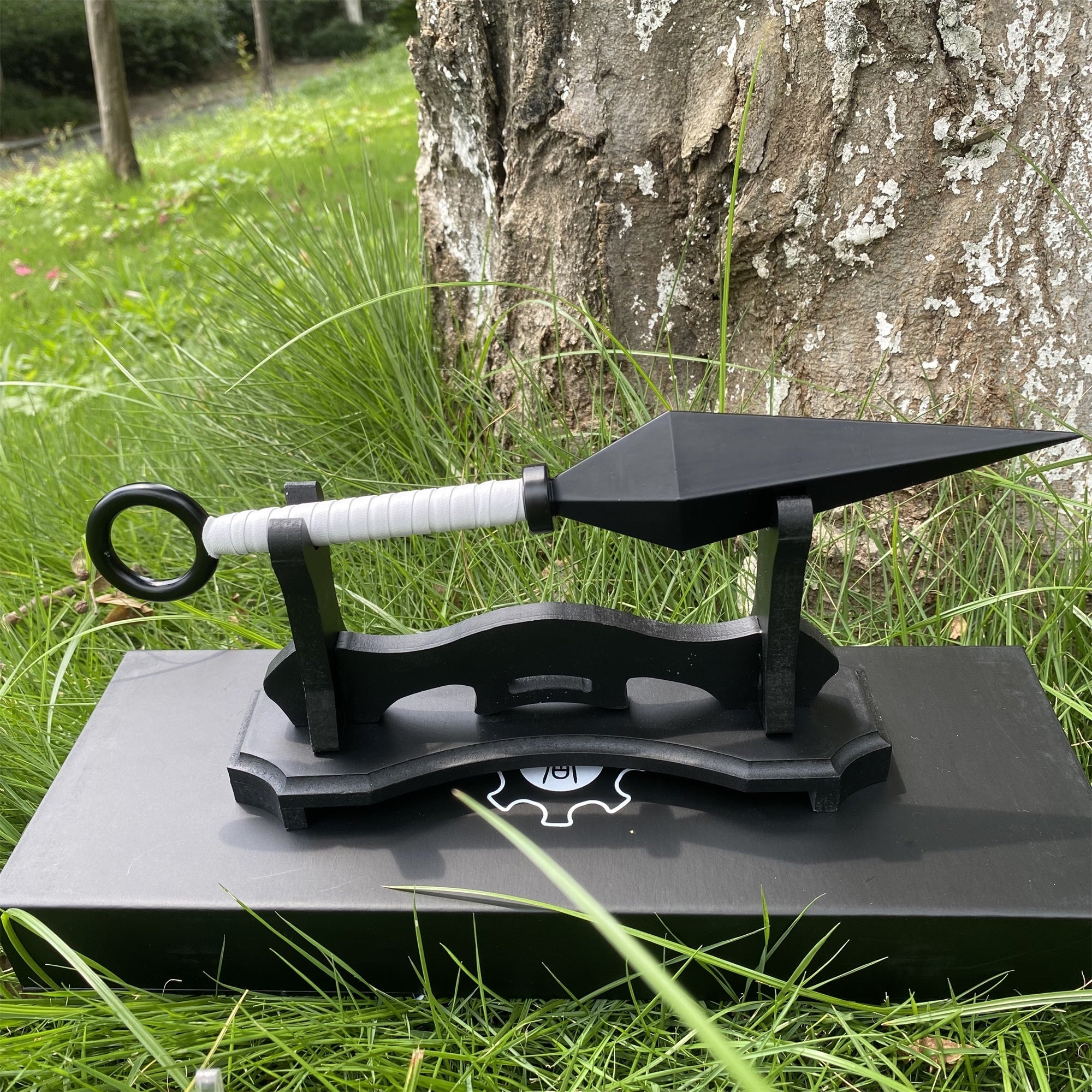 Metal Conniver's kunai Blunt Blade Replica Ninja Kunai Kunai & Stand - Tophatter Daily Deals