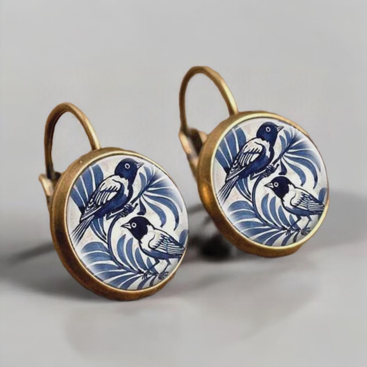 Beautiful Vintage Bird Earrings Earrings - Tophatter Daily Deals