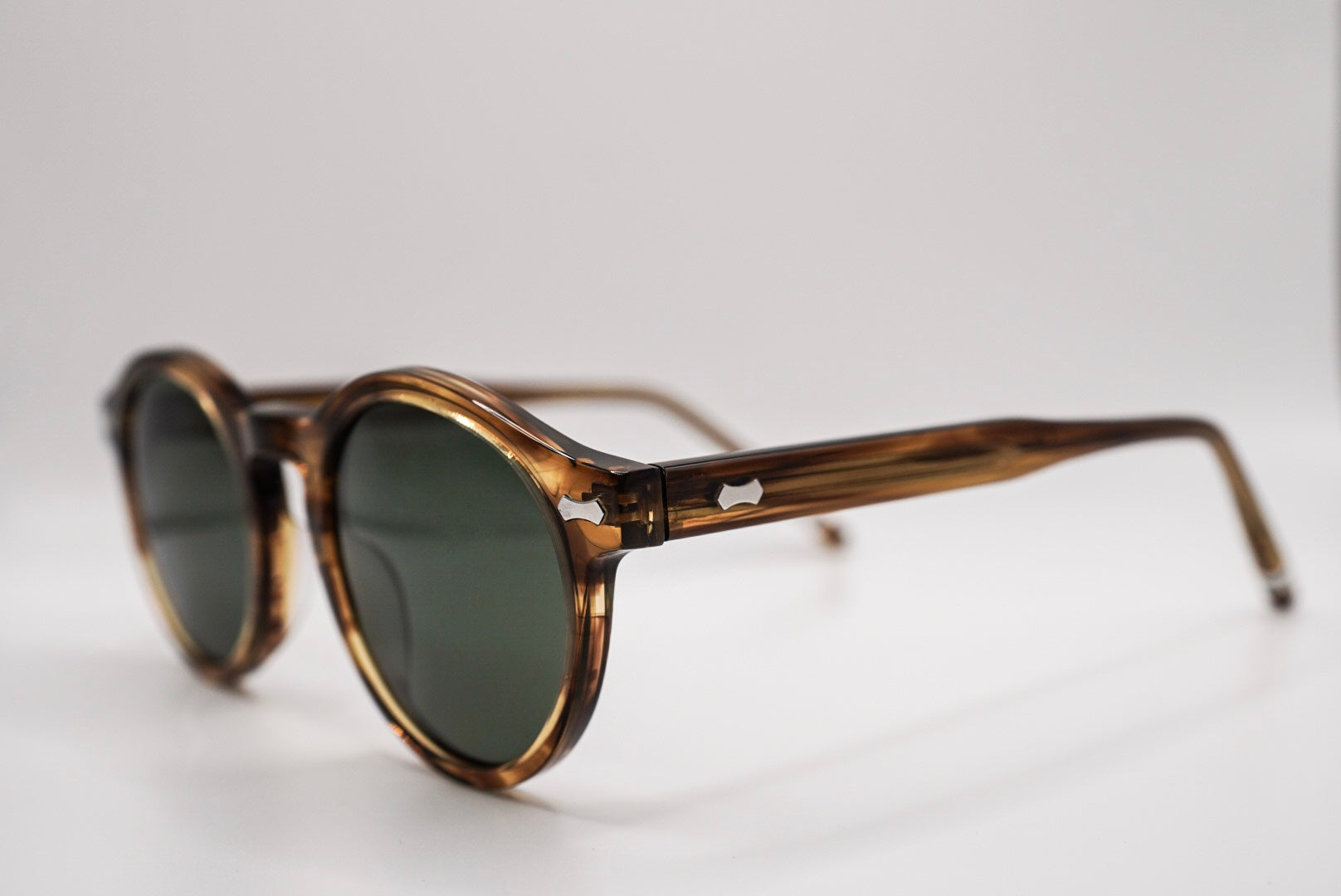 Out East Eyewear Lakewood Sunglasses Sunglasses - Tophatter Daily Deals