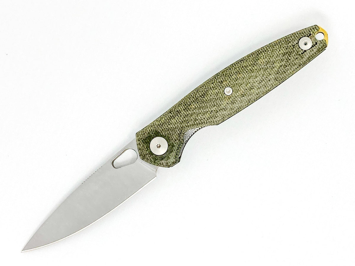 GiantMouse ACE Reo - Green Canvas Micarta - CPM-Magnacut Collectors - Tophatter Daily Deals