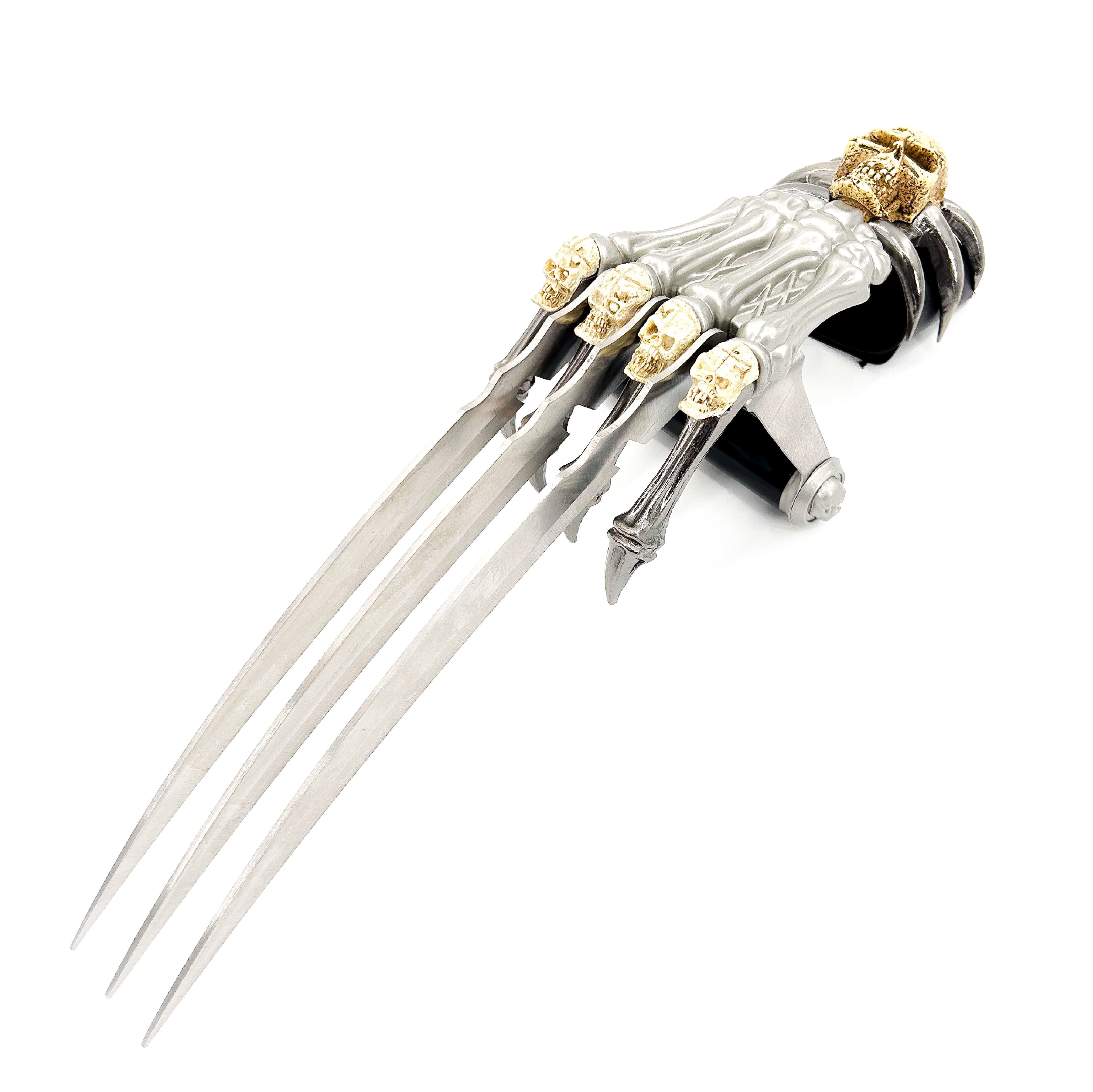 Death Skull Head Triple Claw Dagger Dagger - Tophatter Daily Deals