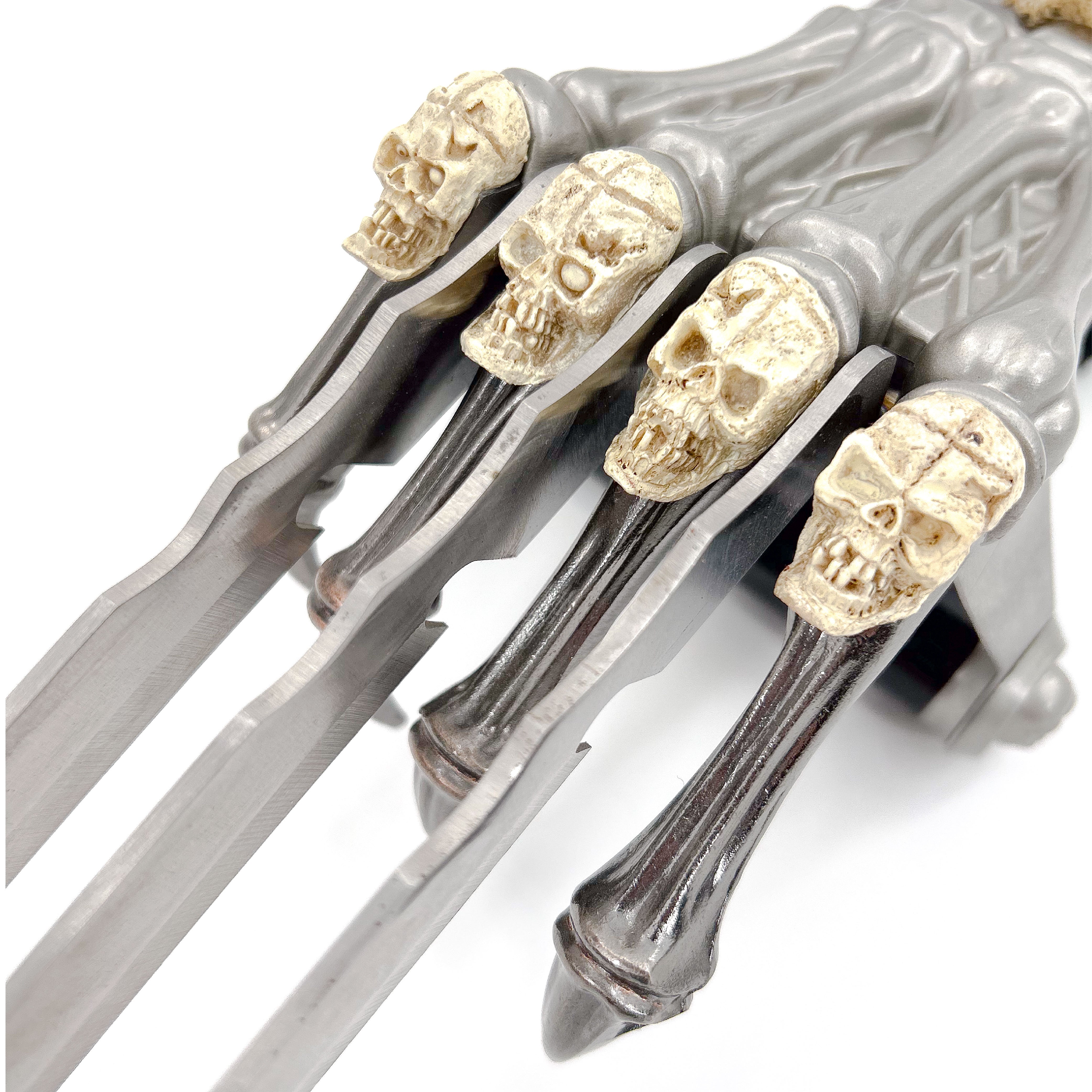 Death Skull Head Triple Claw Dagger Dagger - Tophatter Daily Deals