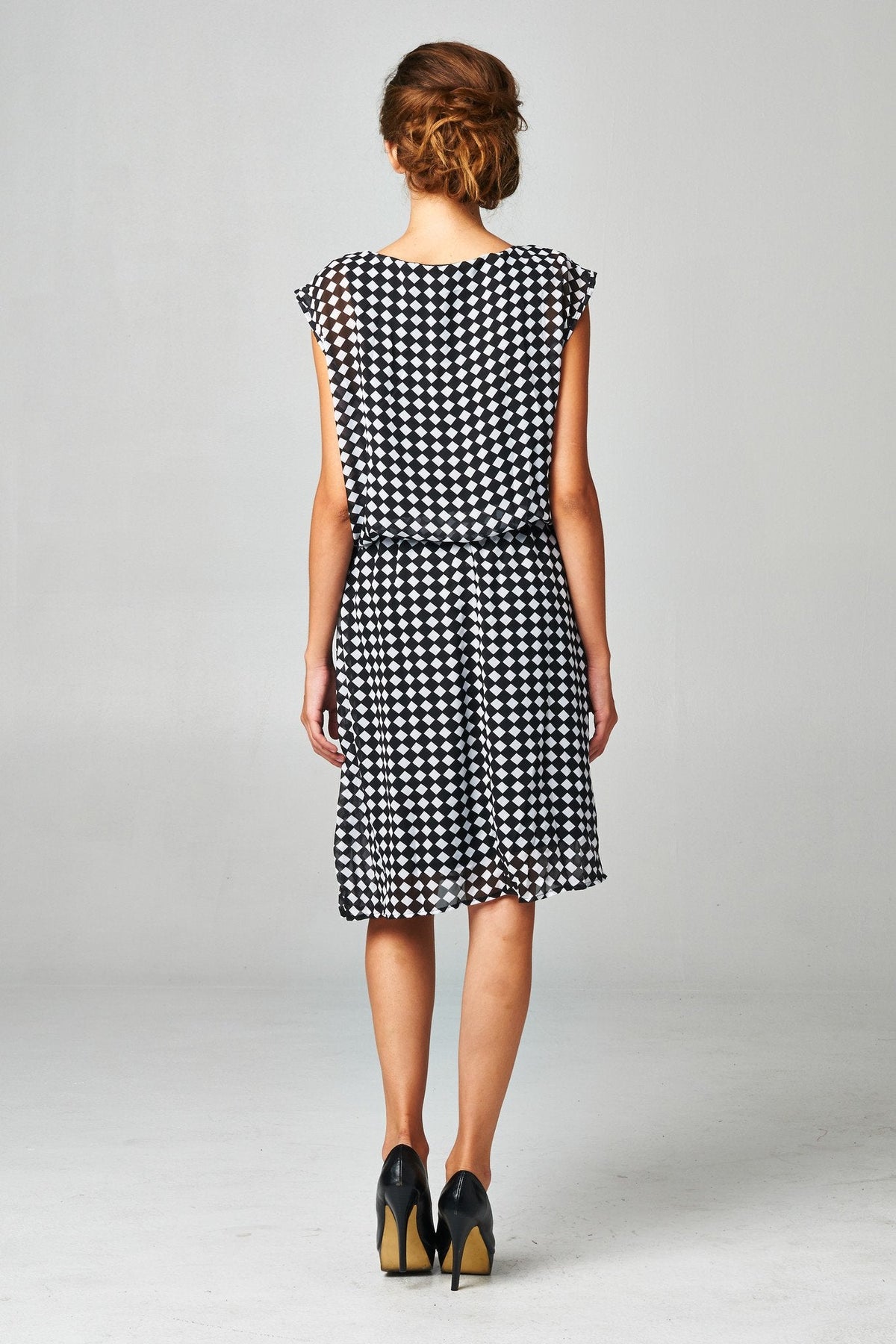 Women's Printed Chiffon Blouson Dress with Neck Trim Dresses / Midi - Tophatter Daily Deals
