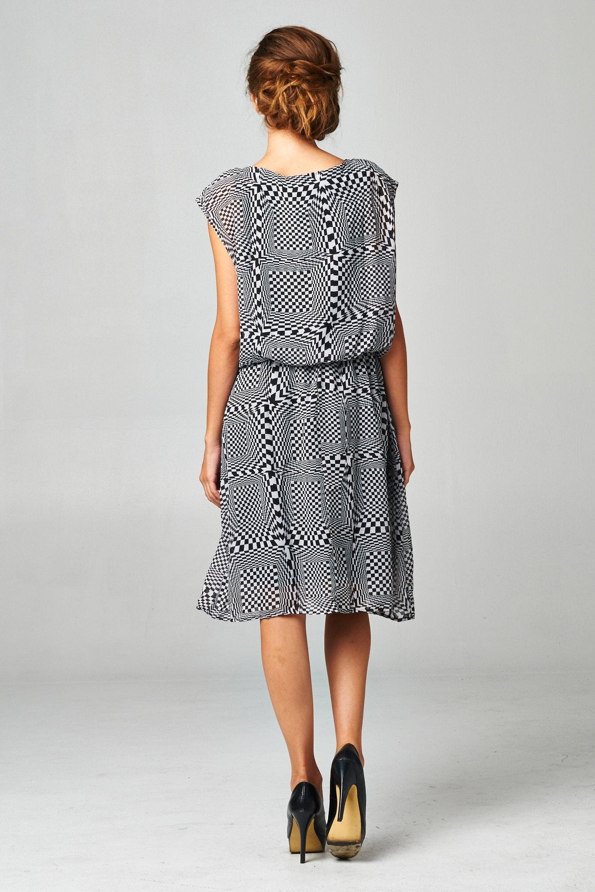 Women's Printed Chiffon Blouson Dress with Neck Trim Dresses / Midi - Tophatter Daily Deals