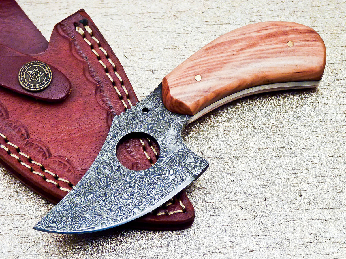 Damascus Steel Custom Handmade Hunting Mini Skinning Knife 6" - Tophatter's Inc. Weapons Store Online Collectible Weapons - Tophatter Daily Deals