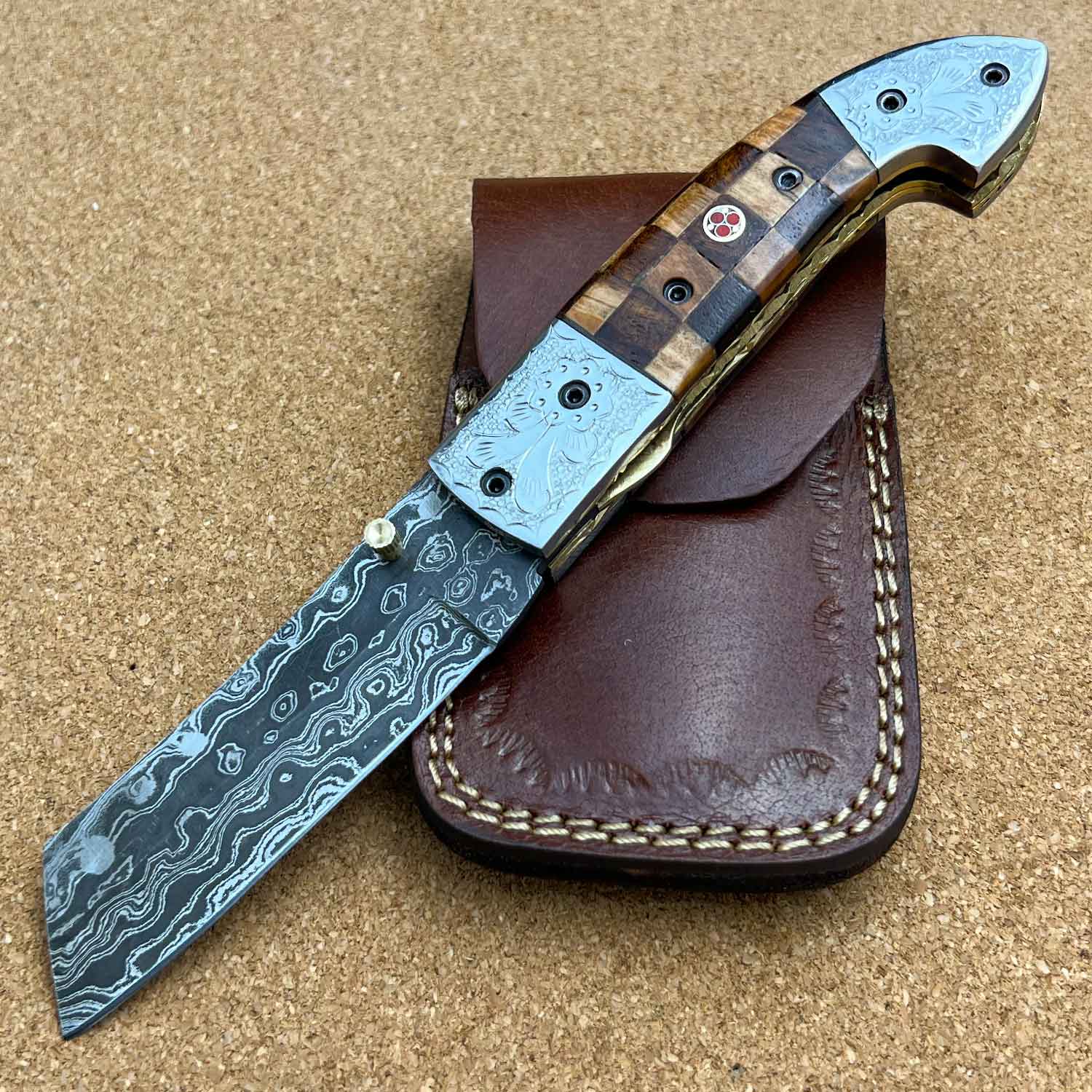 8.5" Damascus Steel Custom Handmade Folding Pocket Checker Knife - TOPHATTER'S ARMORY DEALS Collectible Weapons - Tophatter Daily Deals