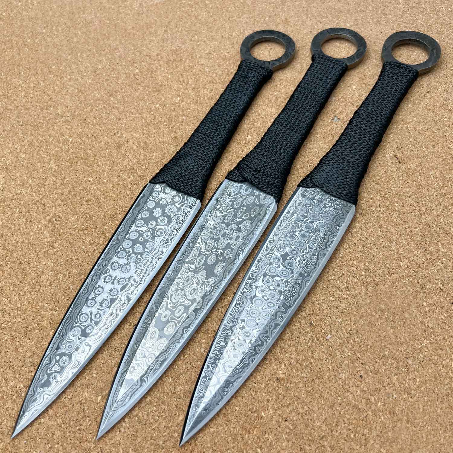 Pack of 3 Damascus Throwing Kunai Knife, Sharp Throwers - 12 Inches - Tophatter's Army Products & Self Defense Collectible Weapons - Tophatter Daily Deals