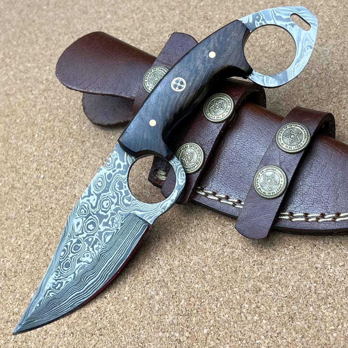 8.5" Handmade Damascus Steel Custom Karambit Double Ring Skinning Knife - TOPHATTER'S ARMORY DEALS Collectible Weapons - Tophatter Daily Deals