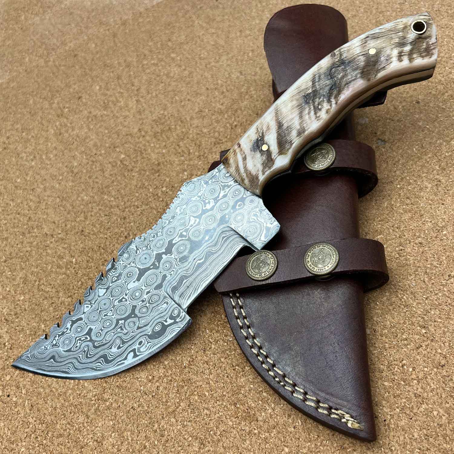 9.75" Damascus Steel Custom Handmade Tracker Skinning Hunting Knife - TOPHATTER'S ARMORY DEALS Collectible Weapons - Tophatter Daily Deals