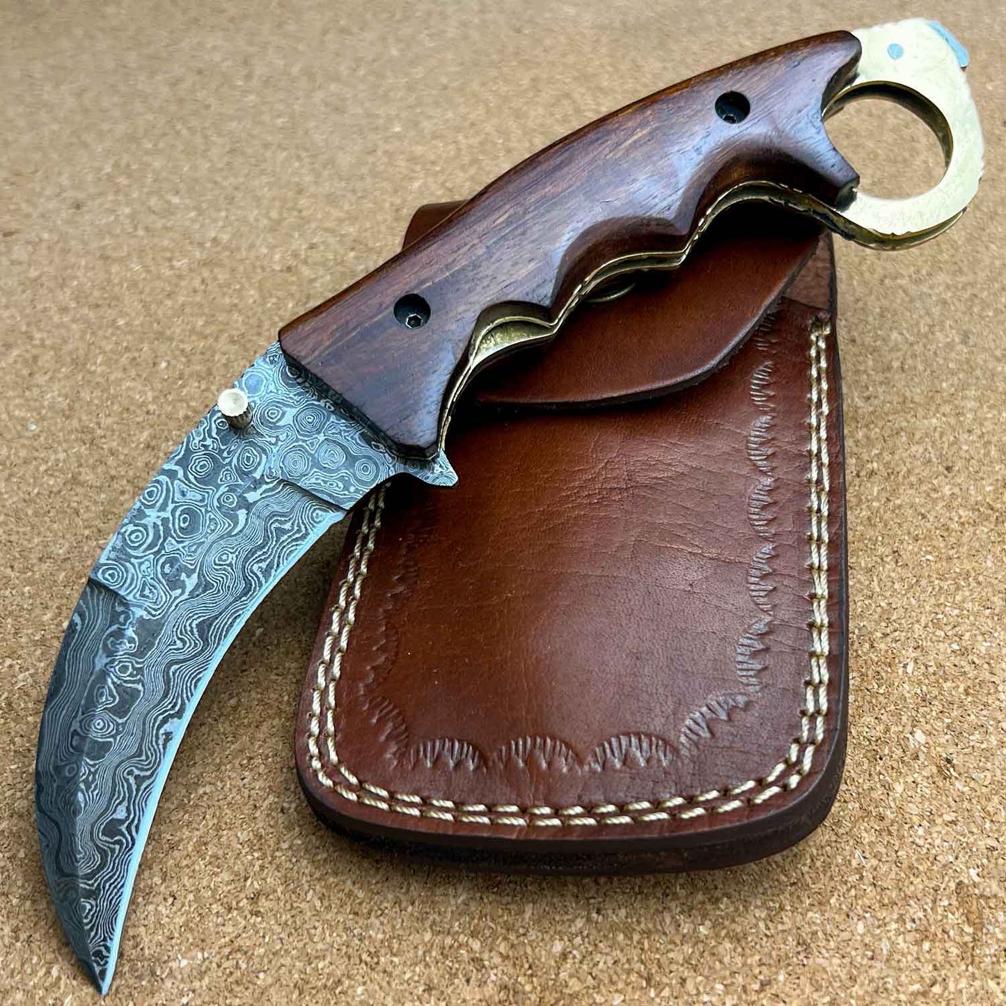 8.5'' Hand Forged Walnut Wood Handle Damascus Folding Pocket Knife, Tactical Hunting Karambit - TOPHATTER'S ARMORY DEALS Collectible Weapons - Tophatter Daily Deals