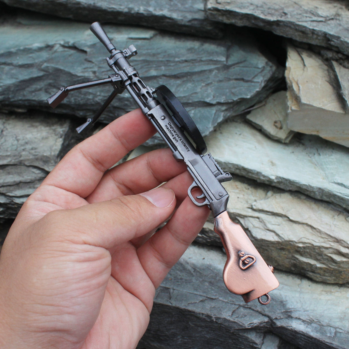 DP-28 Metal Miniature Degtyaryov Light Machine Gun 17CM/6.7" - Tophatter Daily Deals