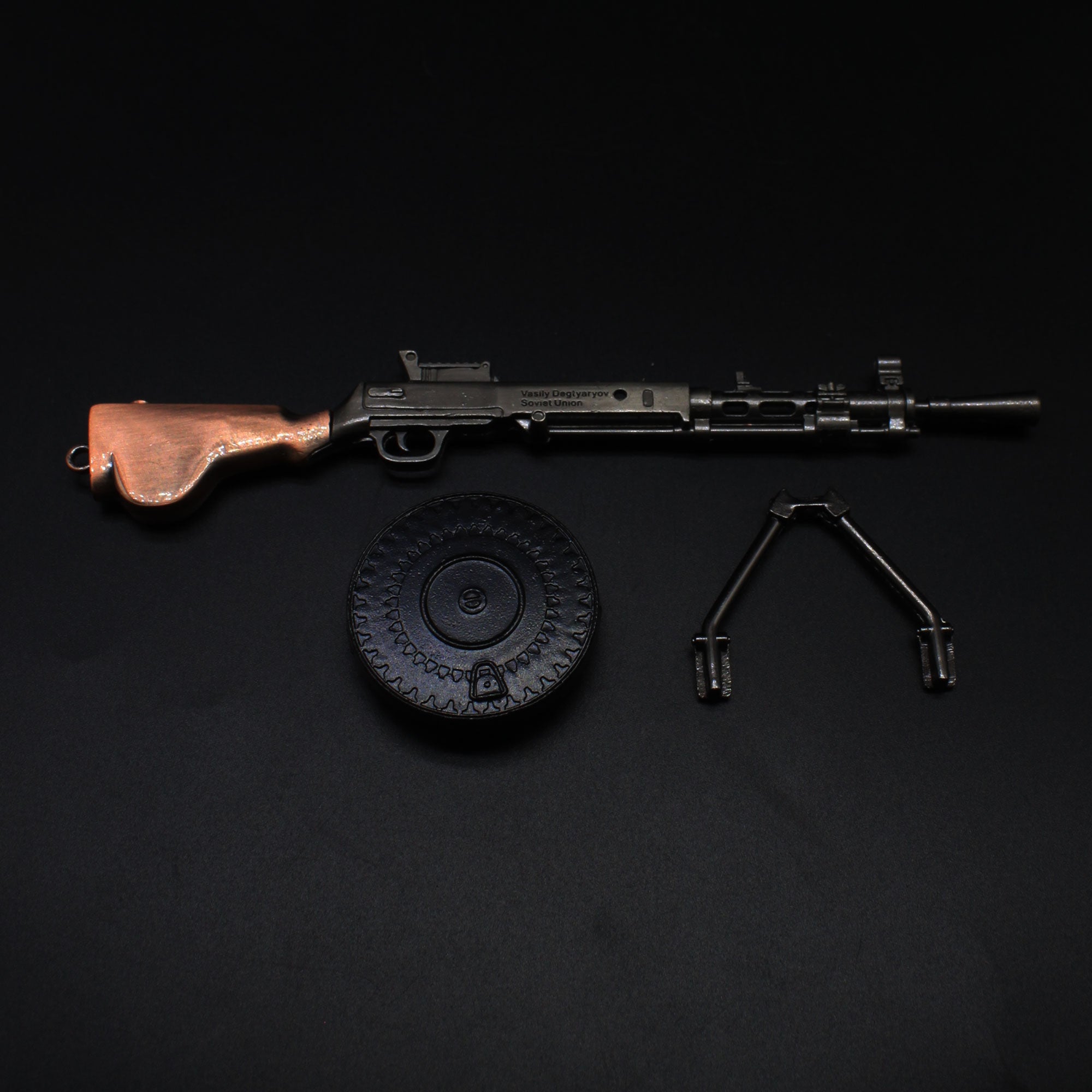 DP-28 Metal Miniature Degtyaryov Light Machine Gun 17CM/6.7" - Tophatter Daily Deals