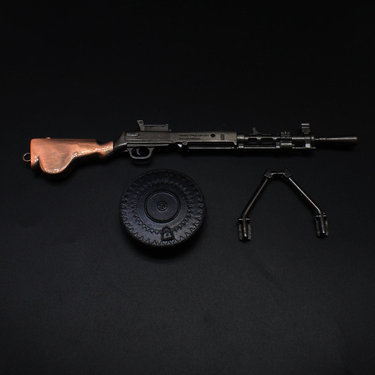 DP-28 Metal Miniature Degtyaryov Light Machine Gun 17CM/6.7" - Tophatter Daily Deals