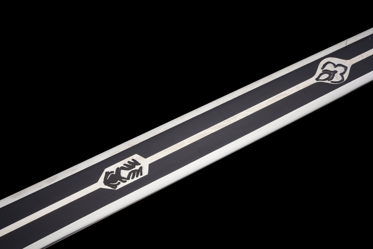 Dark Souls - Greatsword of Artorias V2 Fantasy Sword - Tophatter Daily Deals