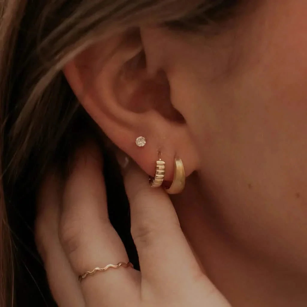 Rue Brushed Hoops Earrings - Tophatter Daily Deals