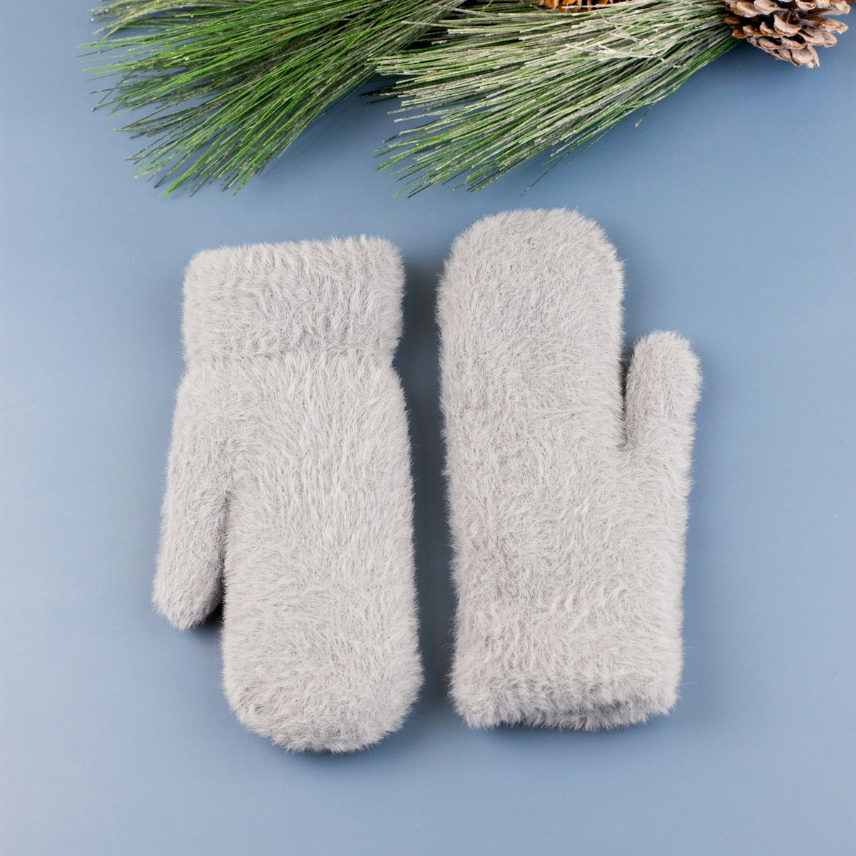 Plush Fur Lined Mittens Gray Gloves, Scarves & Earmuffs - Tophatter Daily Deals