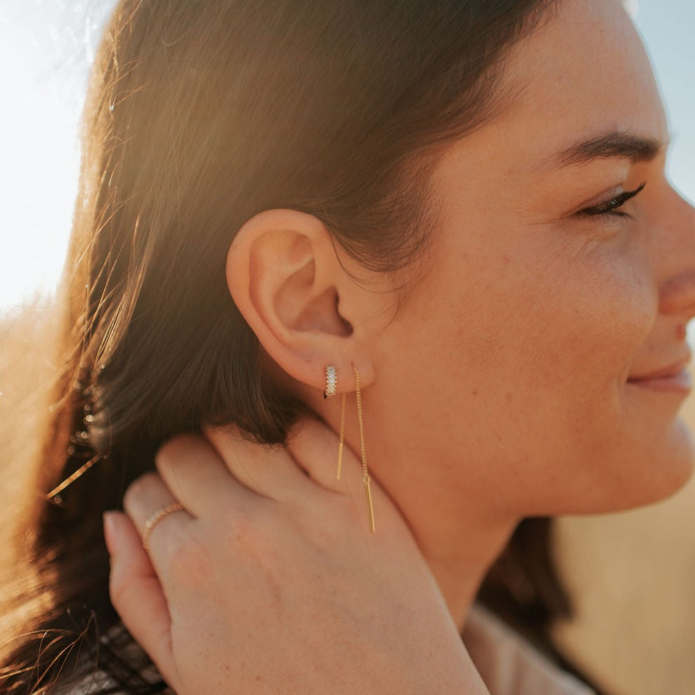 Aria Classic Threaders Earrings - Tophatter Daily Deals