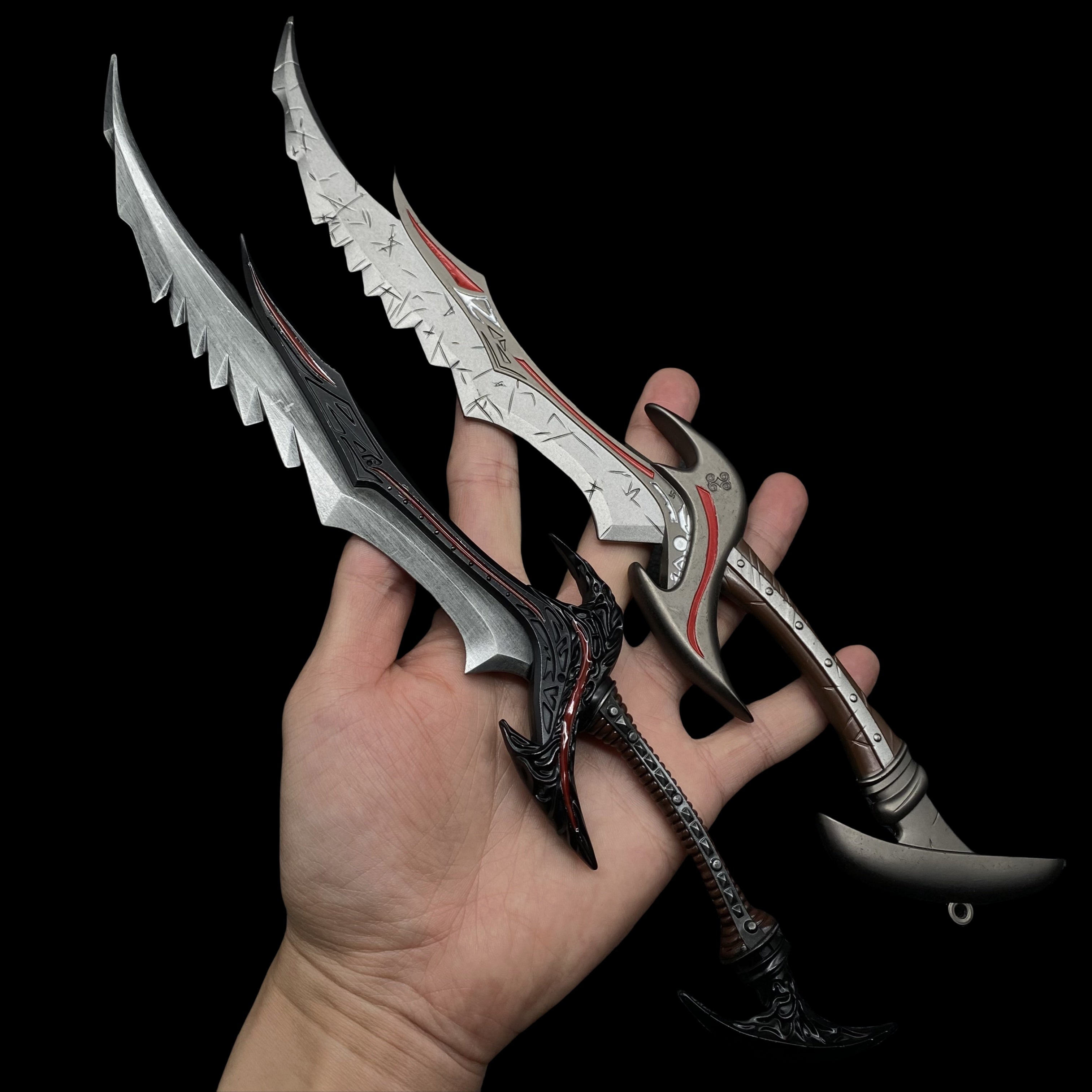 Skyrim Game Weapon New Daedric Sword Blunt Metal Replica - Tophatter Daily Deals
