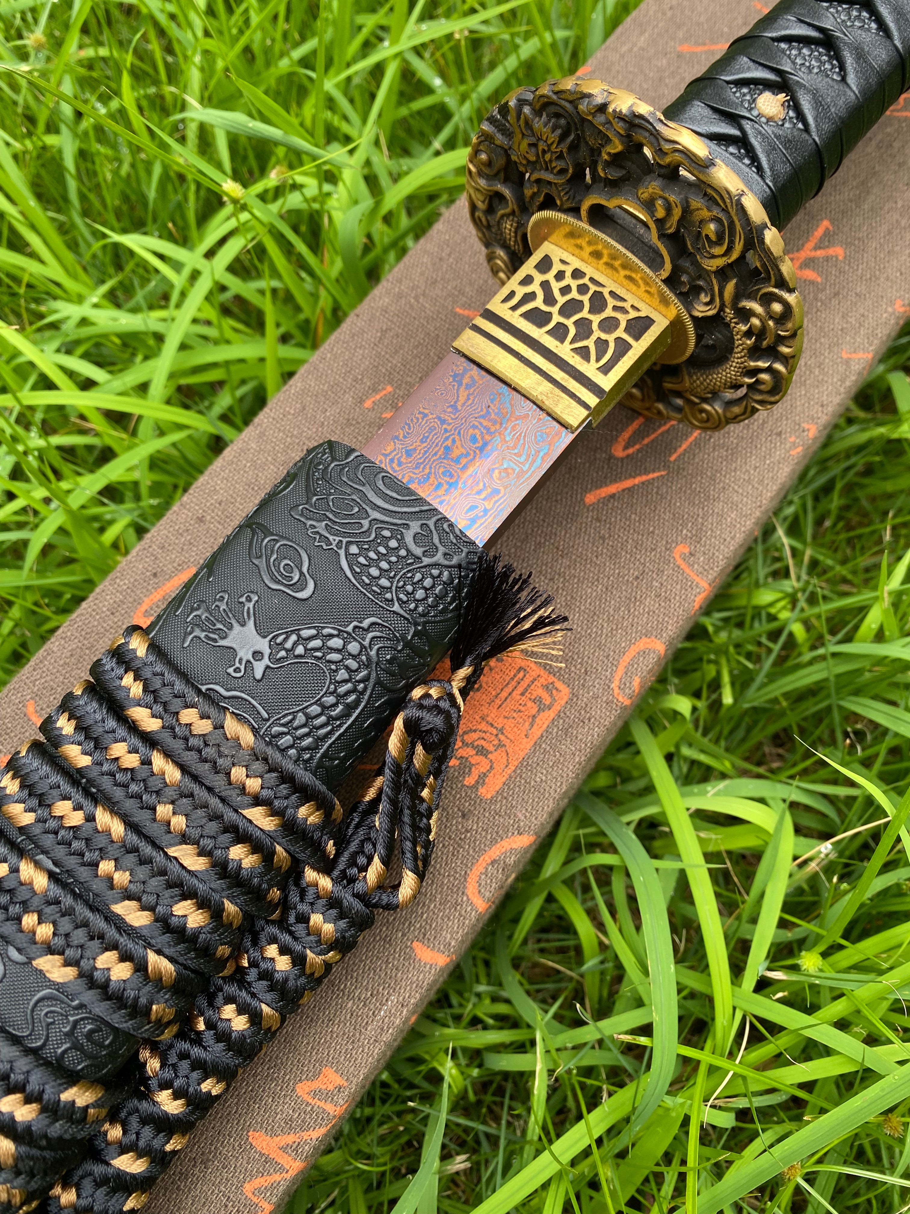 Red Dragon Blade Damascus Steel Katana - Tophatter Daily Deals