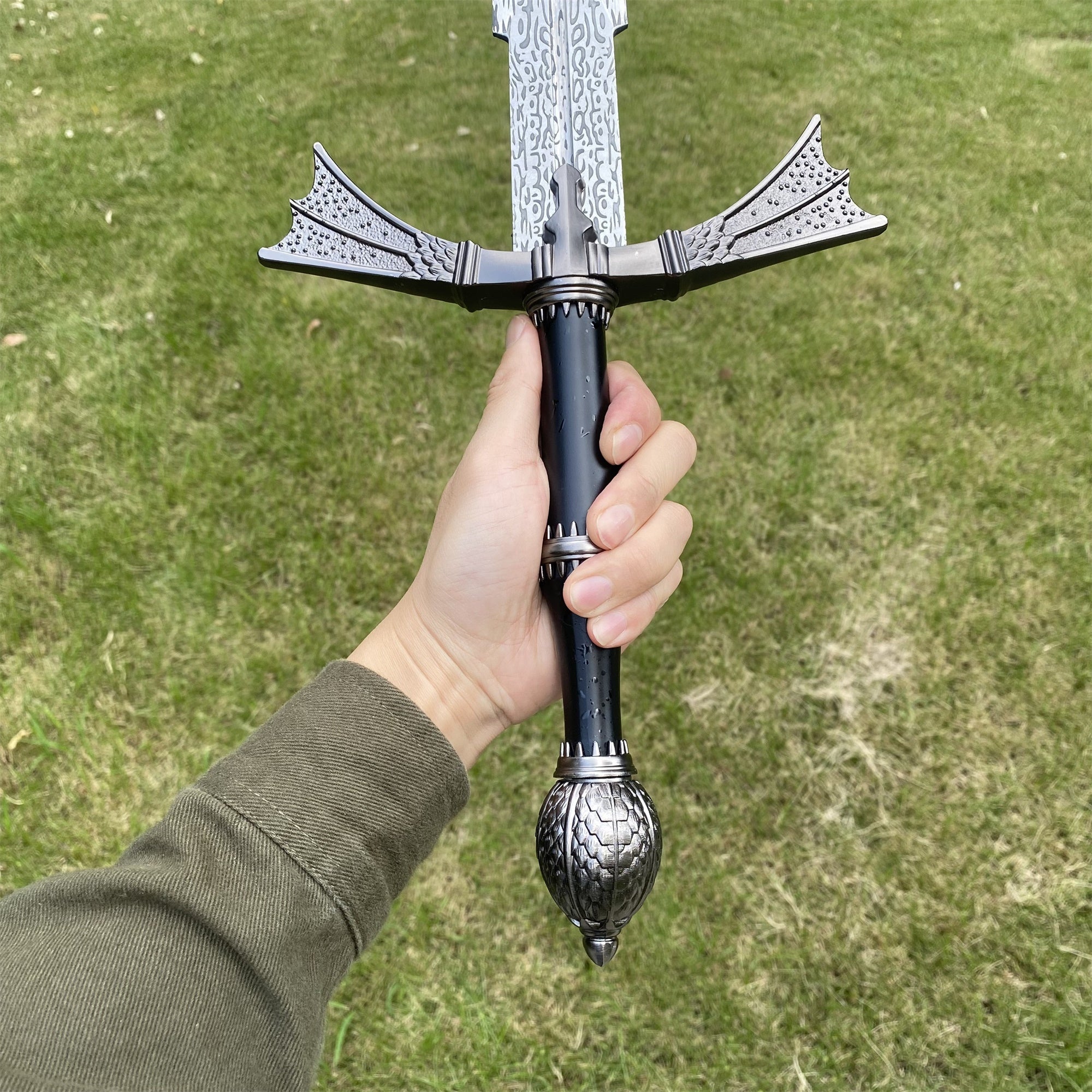 Dark Sister Sword In Real Life Steel Replica - Tophatter Daily Deals