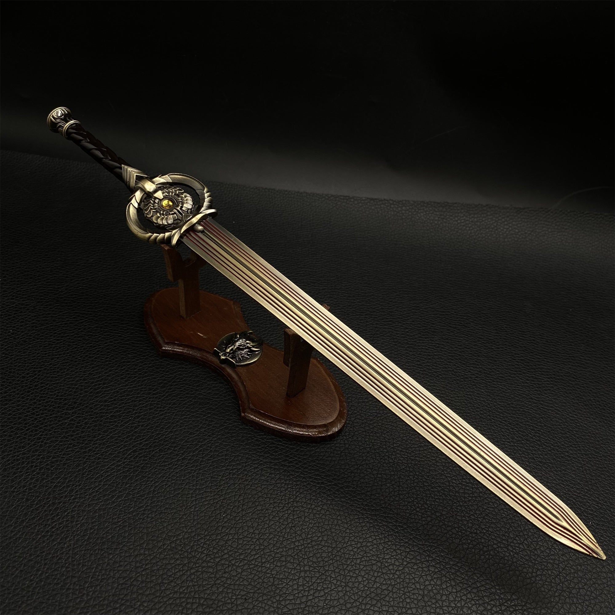 Skyrim Dawnbreaker Sword Metal Miniature Replica - Tophatter Daily Deals