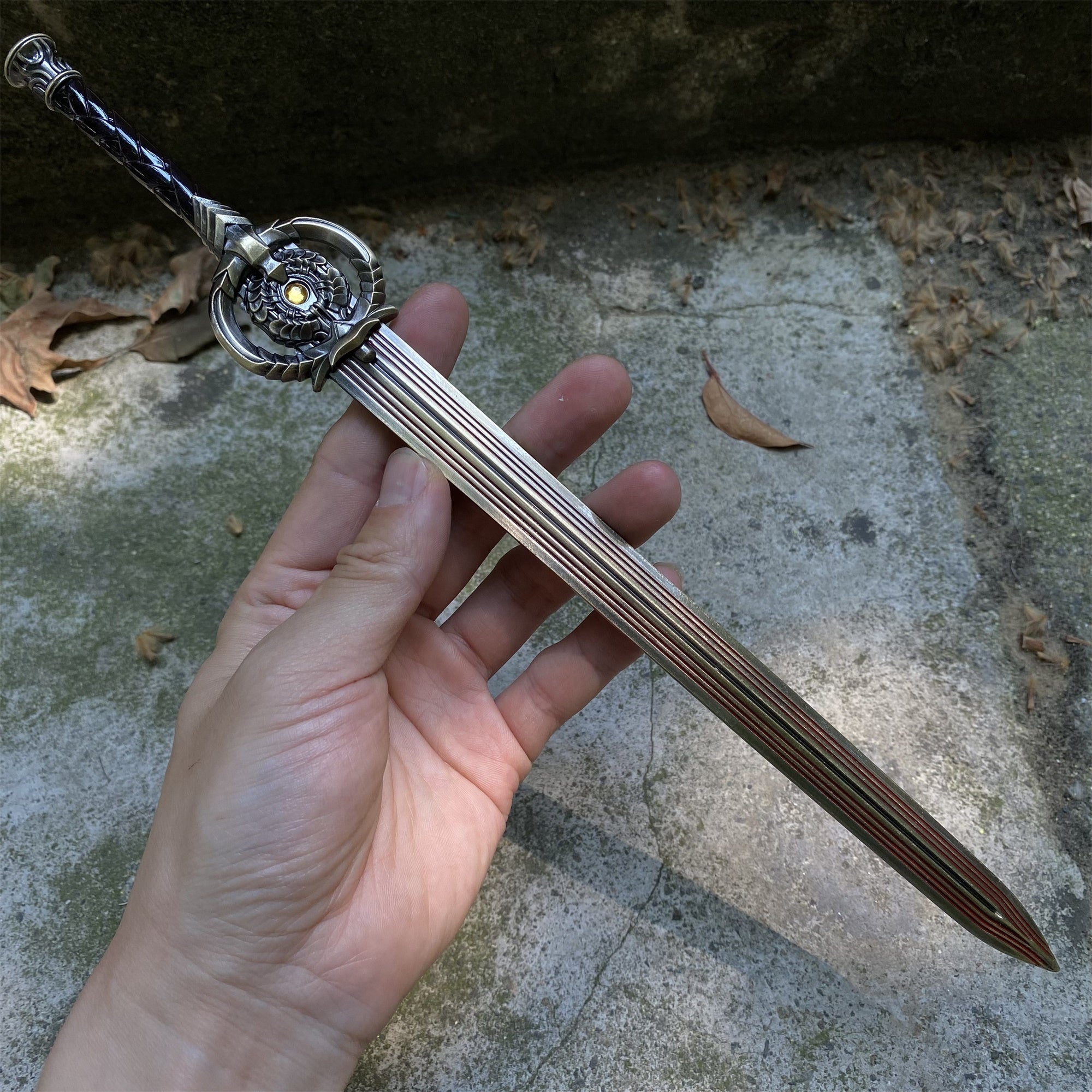 Skyrim Dawnbreaker Sword Metal Miniature Replica - Tophatter Daily Deals