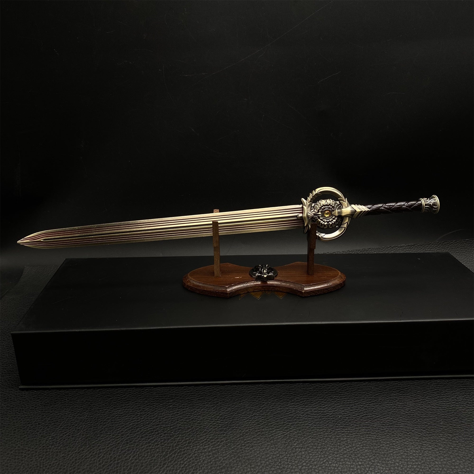 Skyrim Dawnbreaker Sword Metal Miniature Replica - Tophatter Daily Deals