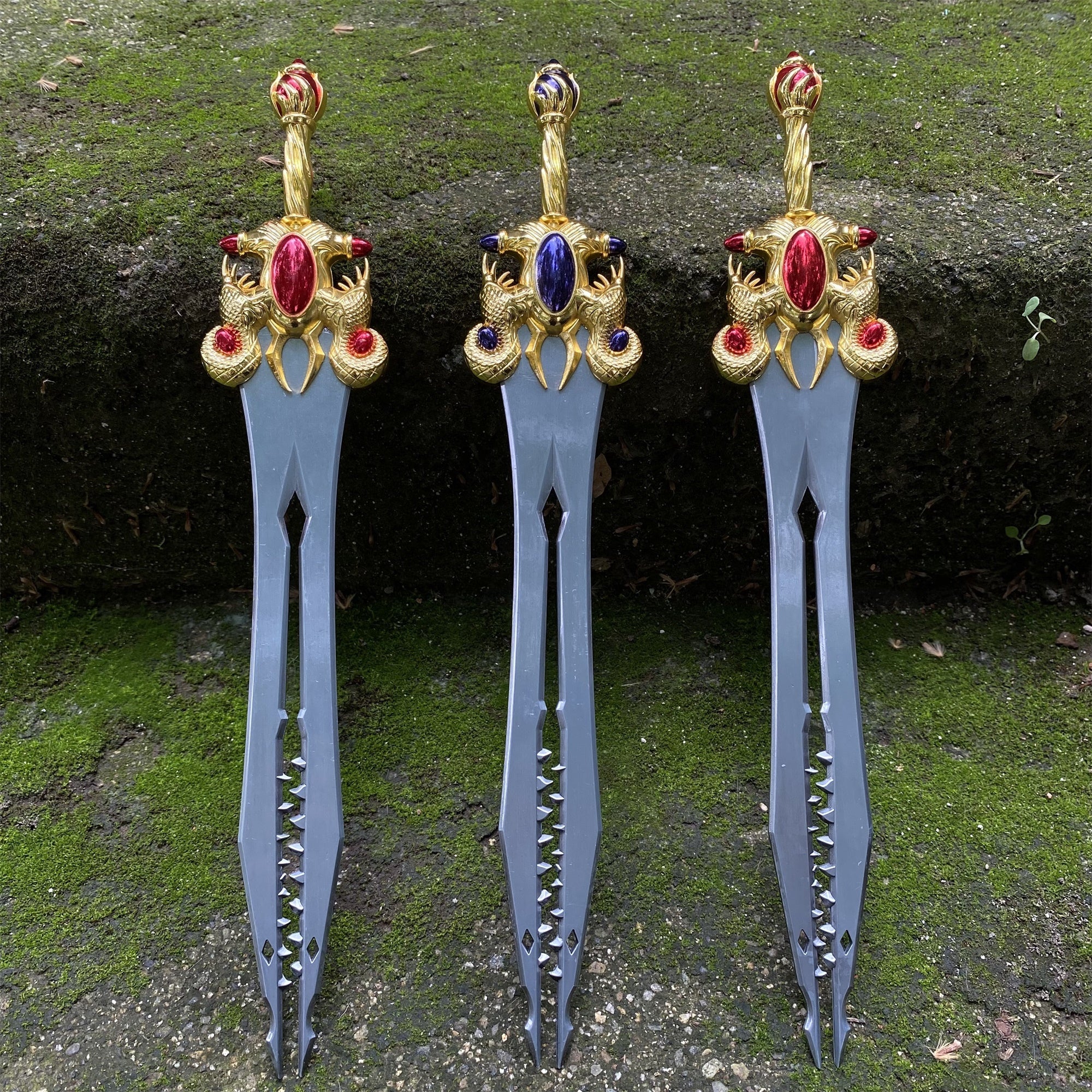 Dawnfang/Duskfang Sword Metal Replica 3 Options - Tophatter Daily Deals