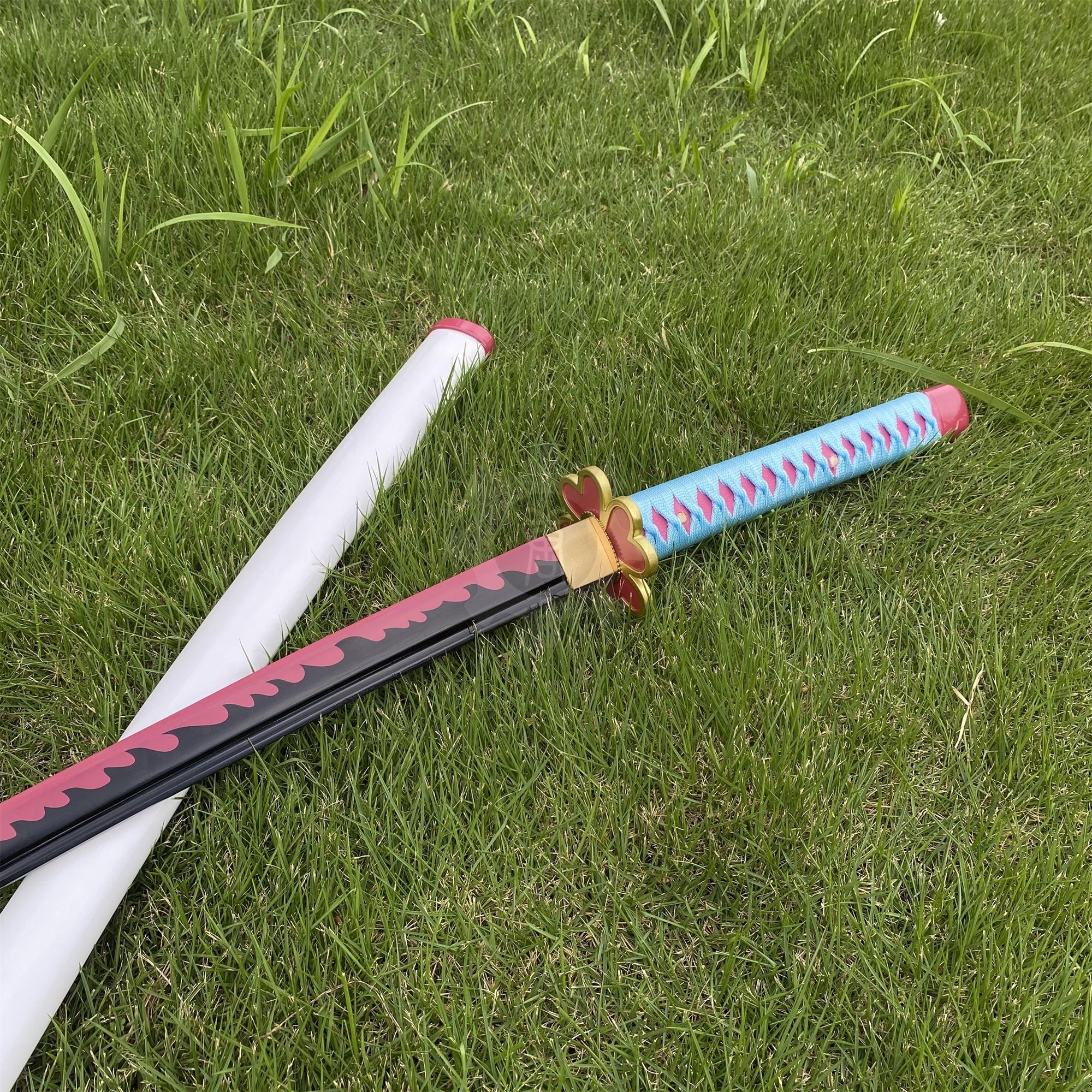 Classical Anime Katana IRL- High End Carbon Steel Version - Tophatter Daily Deals