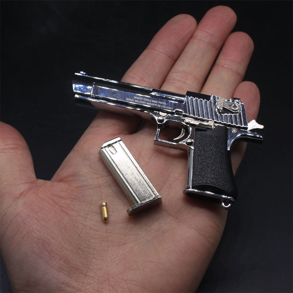 Desert Eagle Miniature Metal Pistol 9CM/3.5" - Tophatter Daily Deals