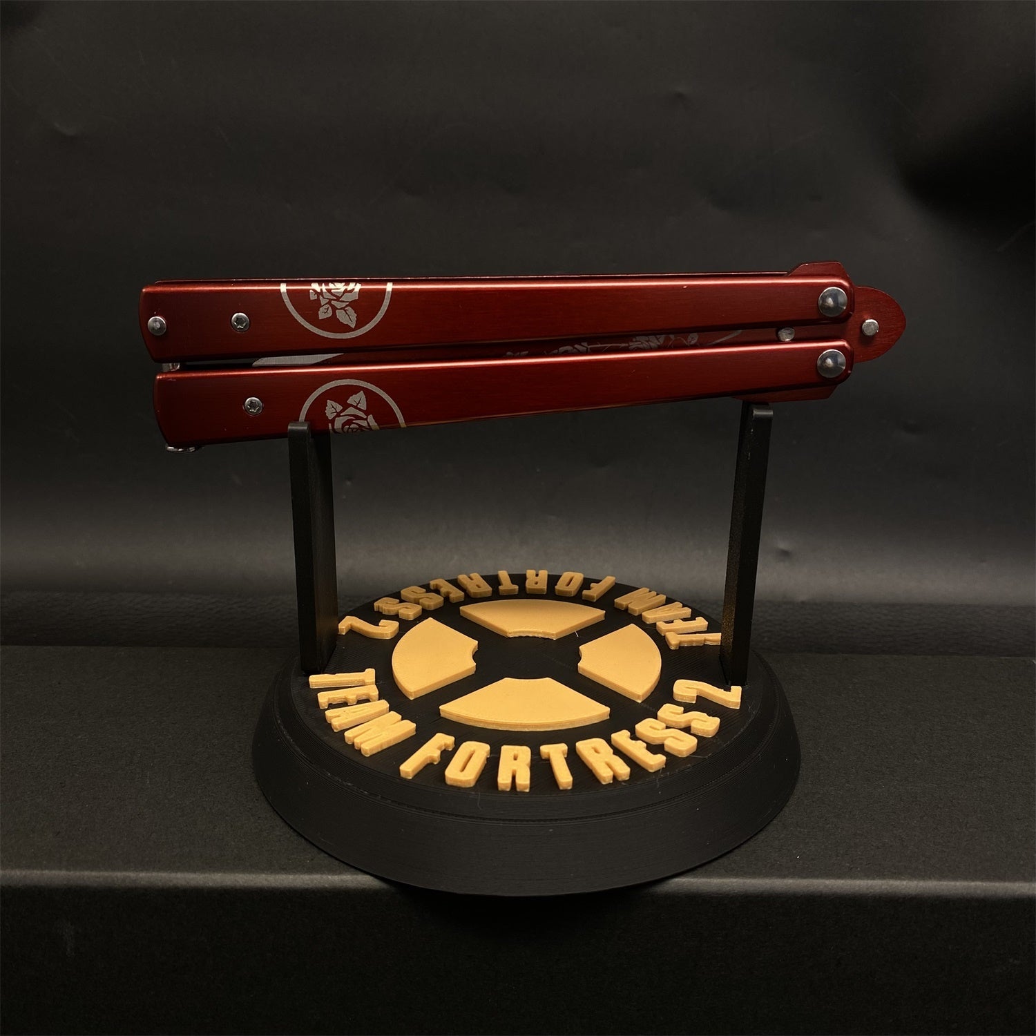 3D Printing TF2 Spy Black Rose Balisong Display Holder - Tophatter Daily Deals