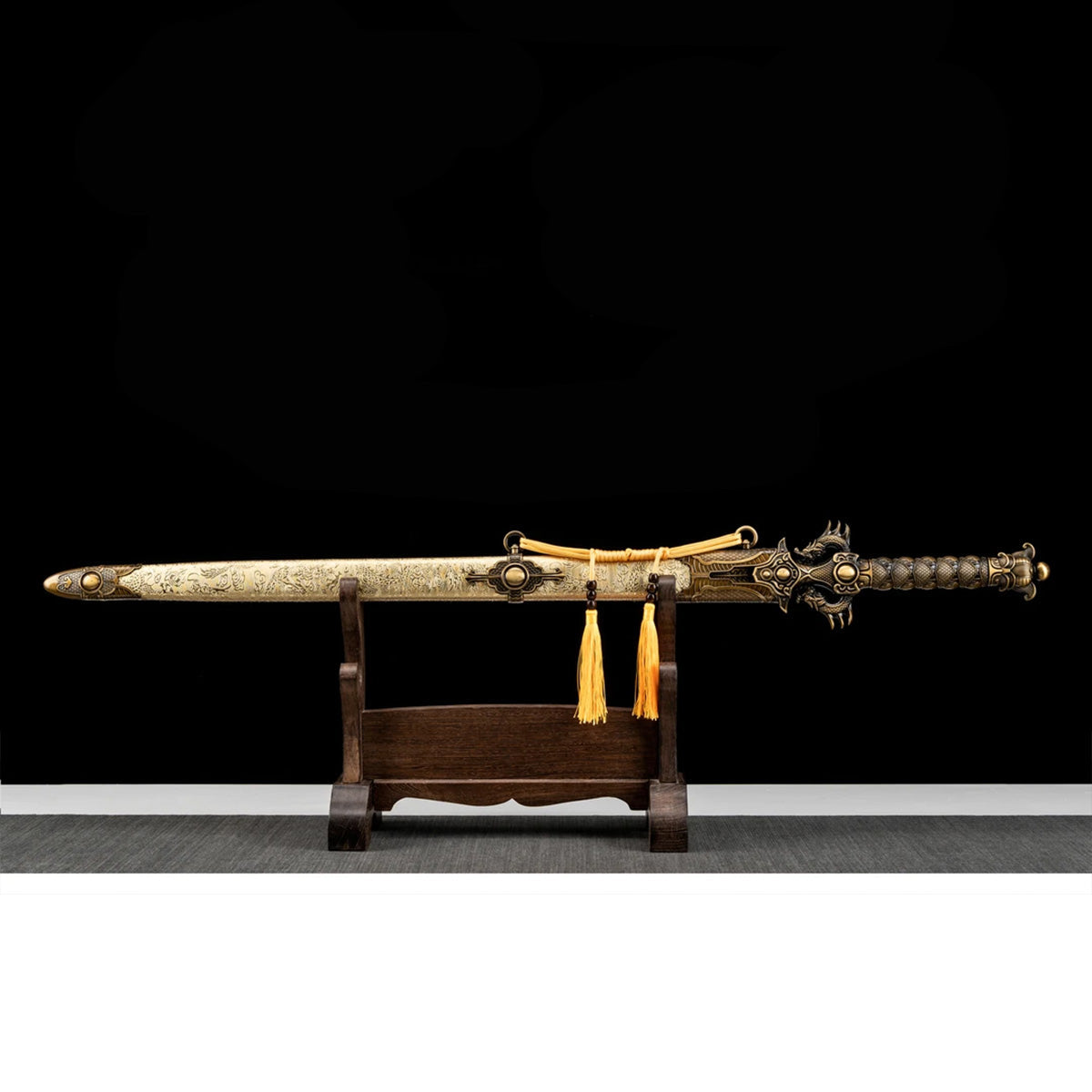 Dragon Emperor War Sword - Tophatter Daily Deals