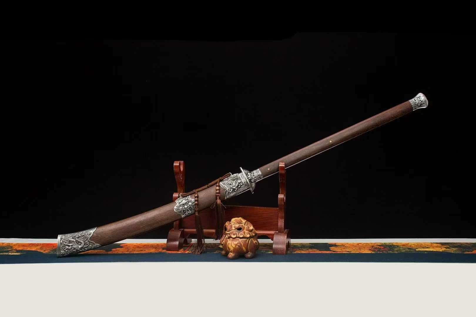 Dragon Tiger Broadsword - Tophatter Daily Deals