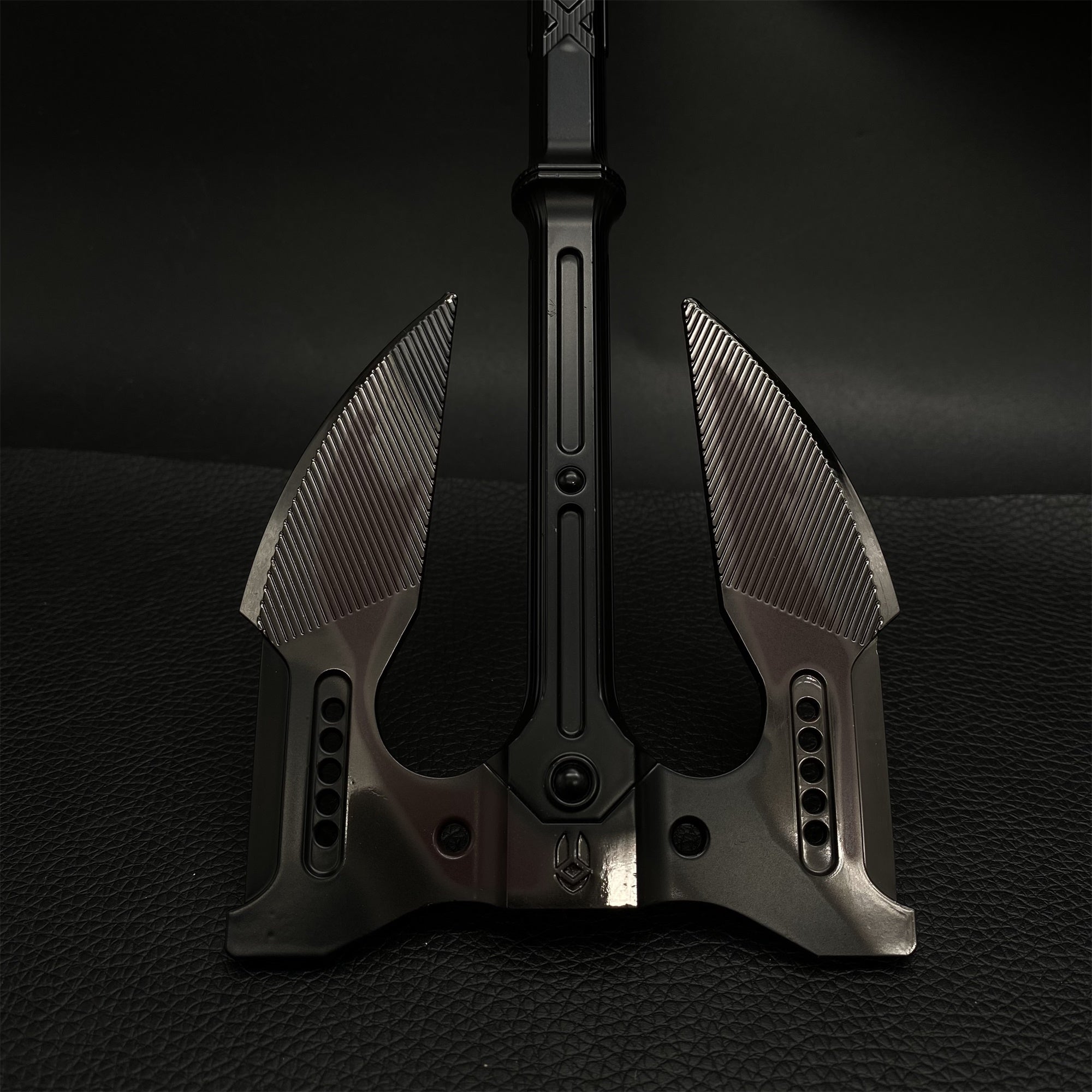 Unyielding Fury Dual-Bladed Battle Axe Metal Replica - Tophatter Daily Deals