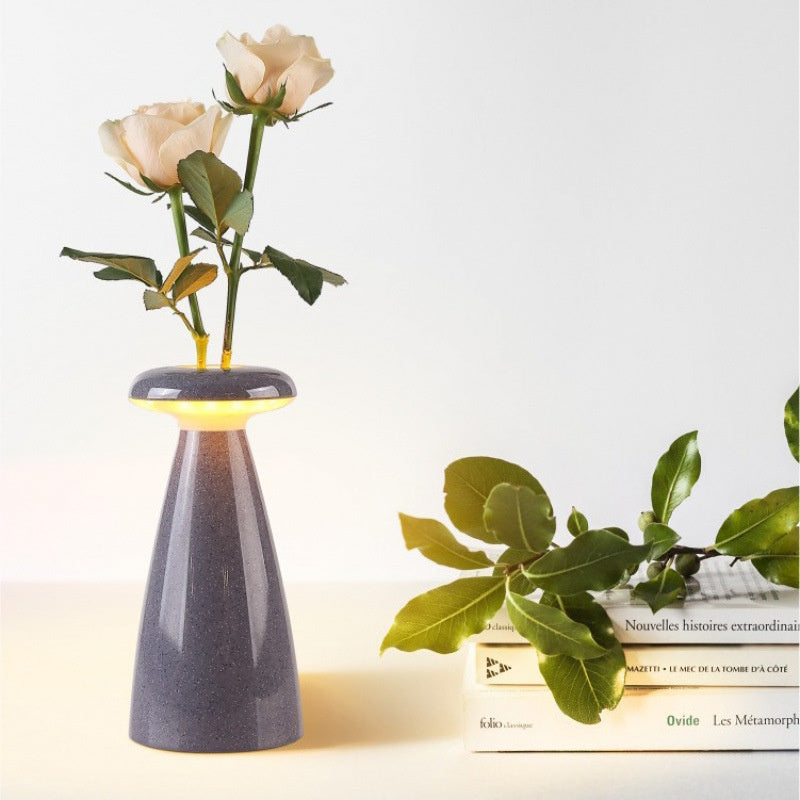 Duo-Function Vase and Table Lamp Table Lamp - Tophatter Daily Deals