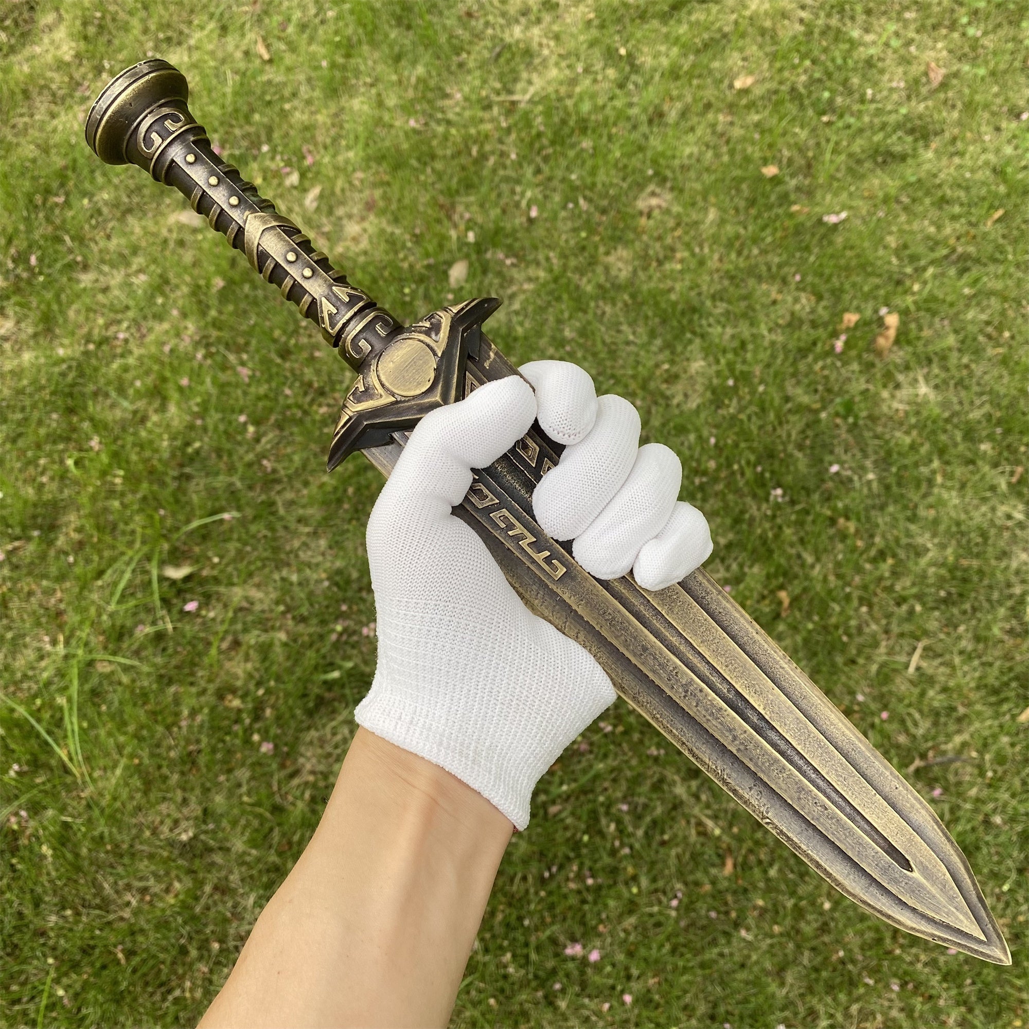 IRL Skyrim Dwarven Dagger Brass Replica - Tophatter Daily Deals