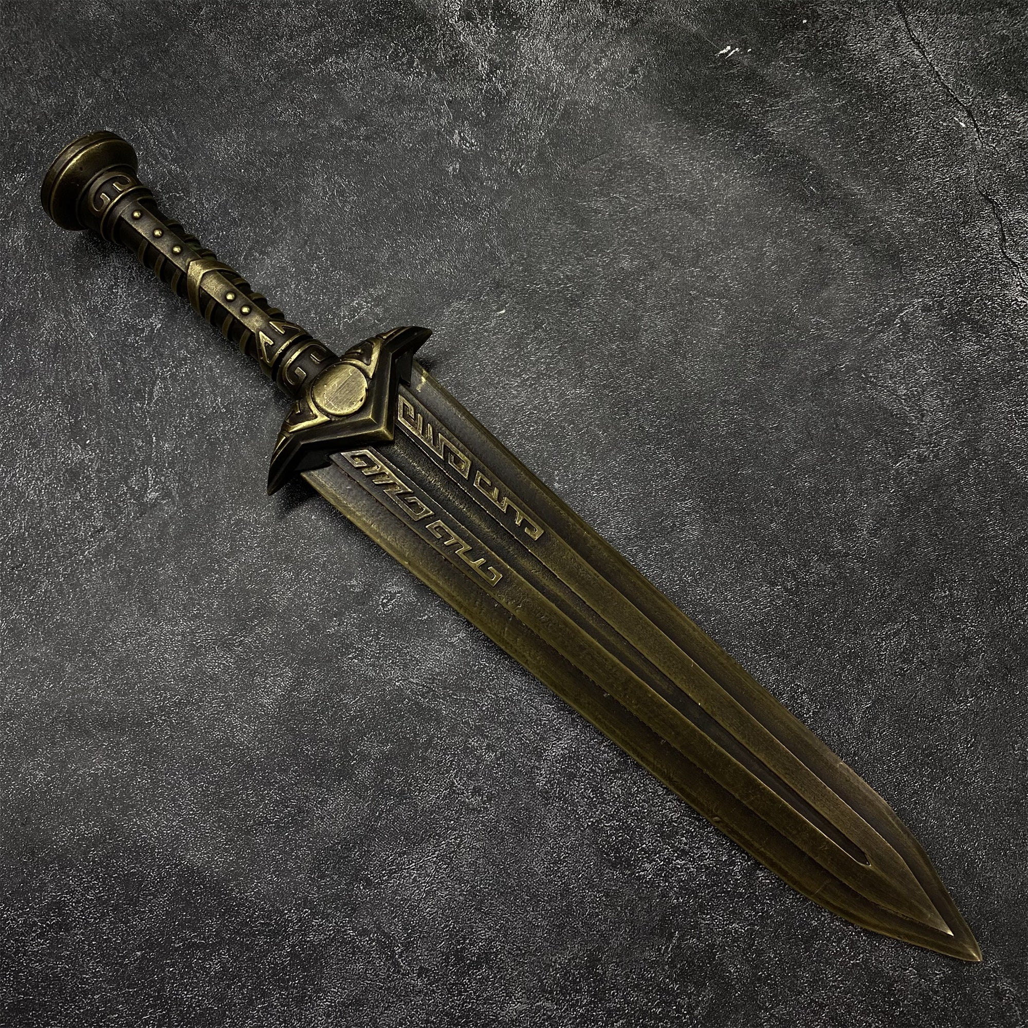IRL Skyrim Dwarven Dagger Brass Replica - Tophatter Daily Deals