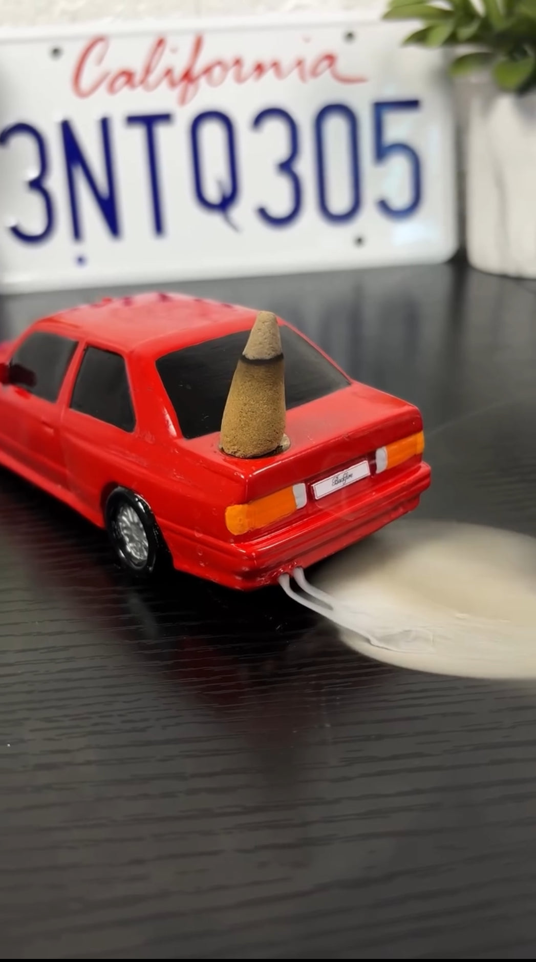 Car Incense Burner ™️ - Tophatter Daily Deals