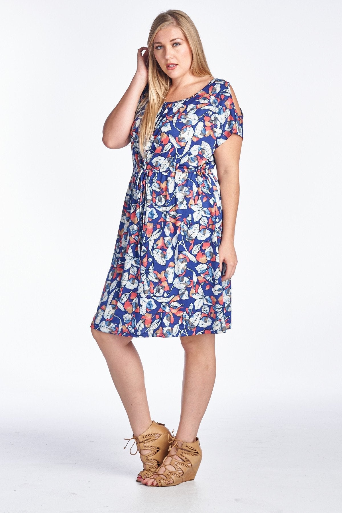 Women's Plus Size Cold Shoulder Tie Waist Dress with Floral Prints Plus Size / Dresses - Tophatter Daily Deals