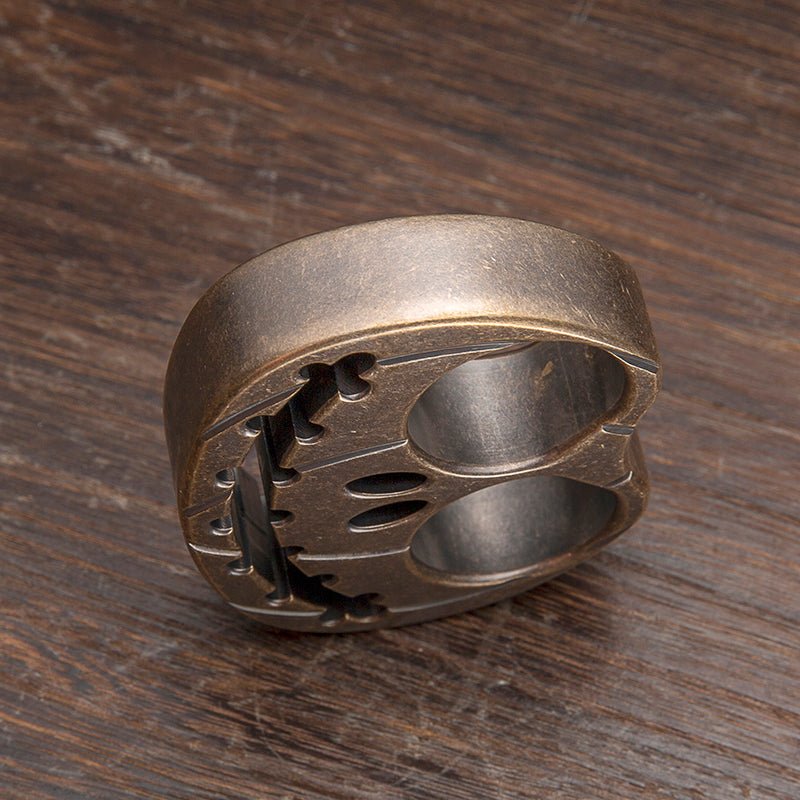 Big Pumpkin Antique Finish EDC Brass Knuckles Brass Knuckles - Tophatter Daily Deals
