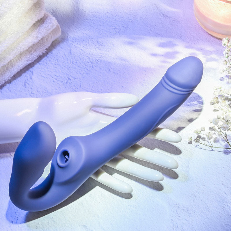 Evolved 2 BECOME 1 23.5 cm Strapless Strap-On > Dildos > Strapless Strap Ons - Tophatter Daily Deals