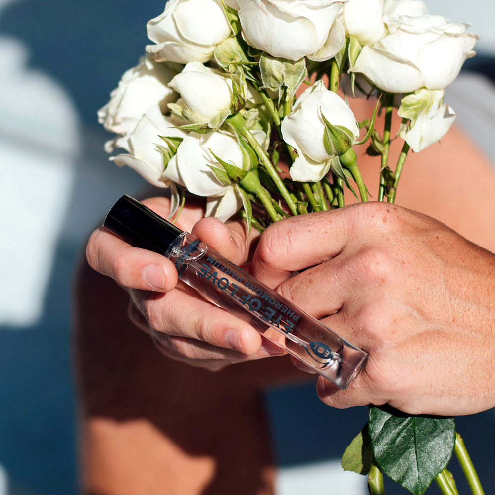 Pheromone Body Spray for Confidence Attract Her 10ml > Essentials > Aphrodisiacs - Tophatter Daily Deals