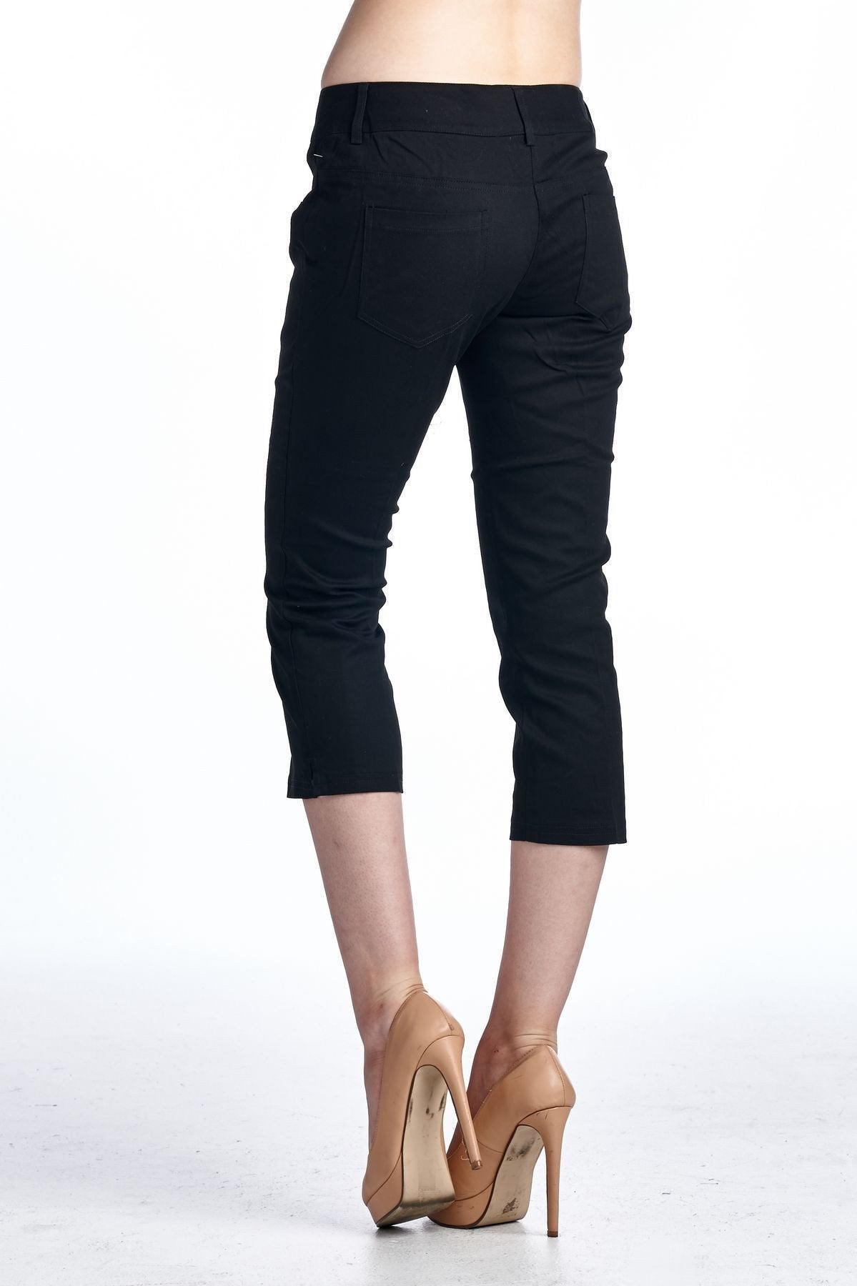 Women's Stretch Capris Capris - Tophatter Daily Deals