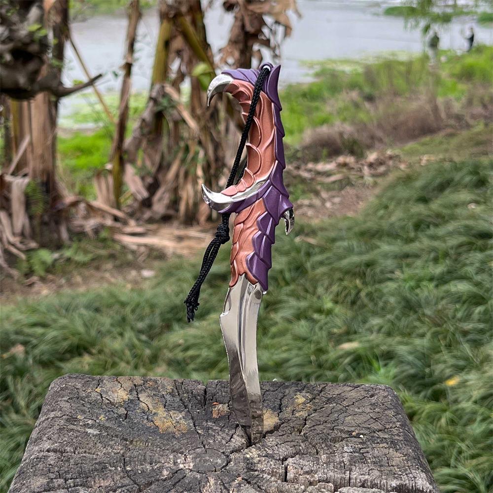 Mini-Scale Val Props Collective Metal Knife Fan Art - Tophatter Daily Deals